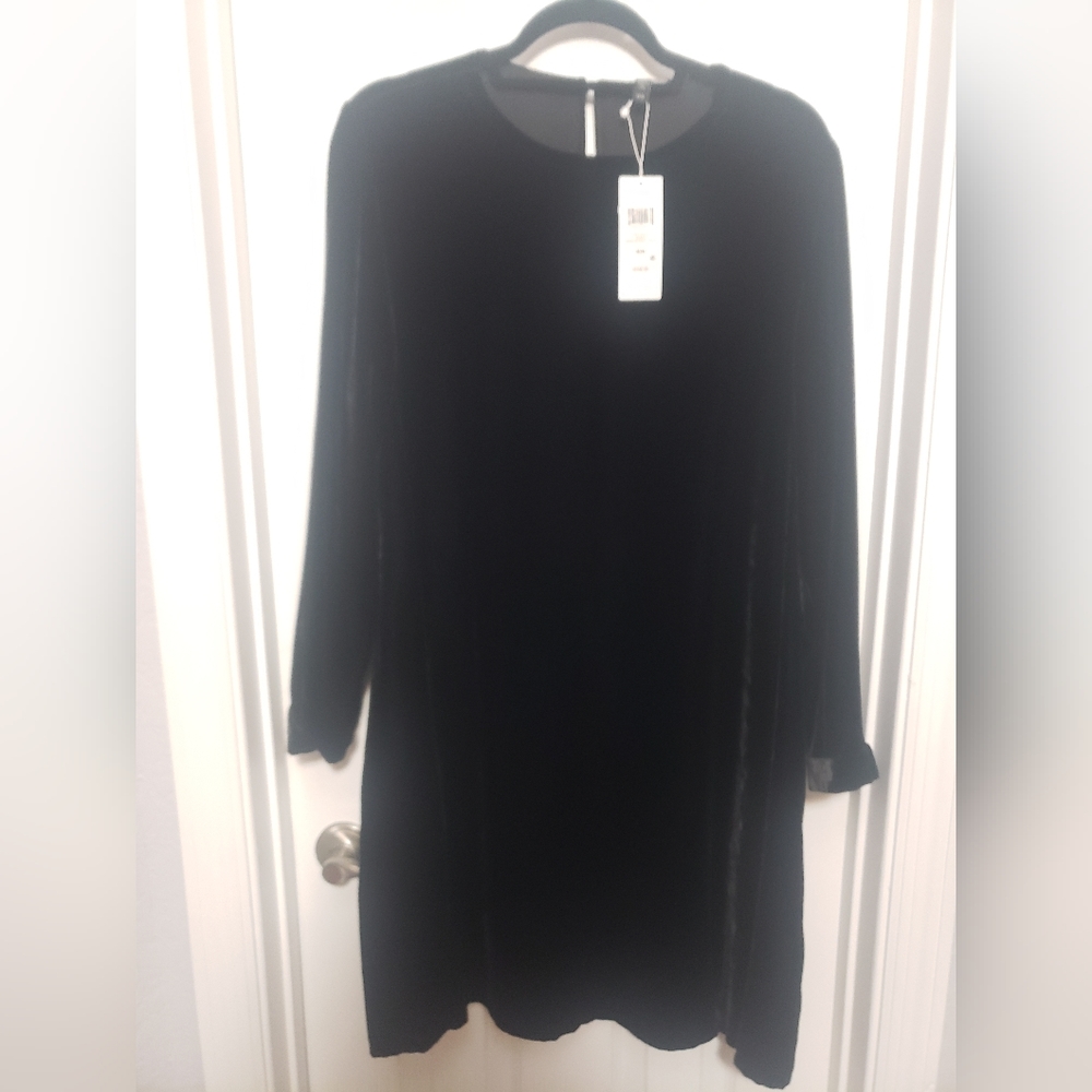 Eileen Fisher Velvet Crew Neck Dress, Black, M
